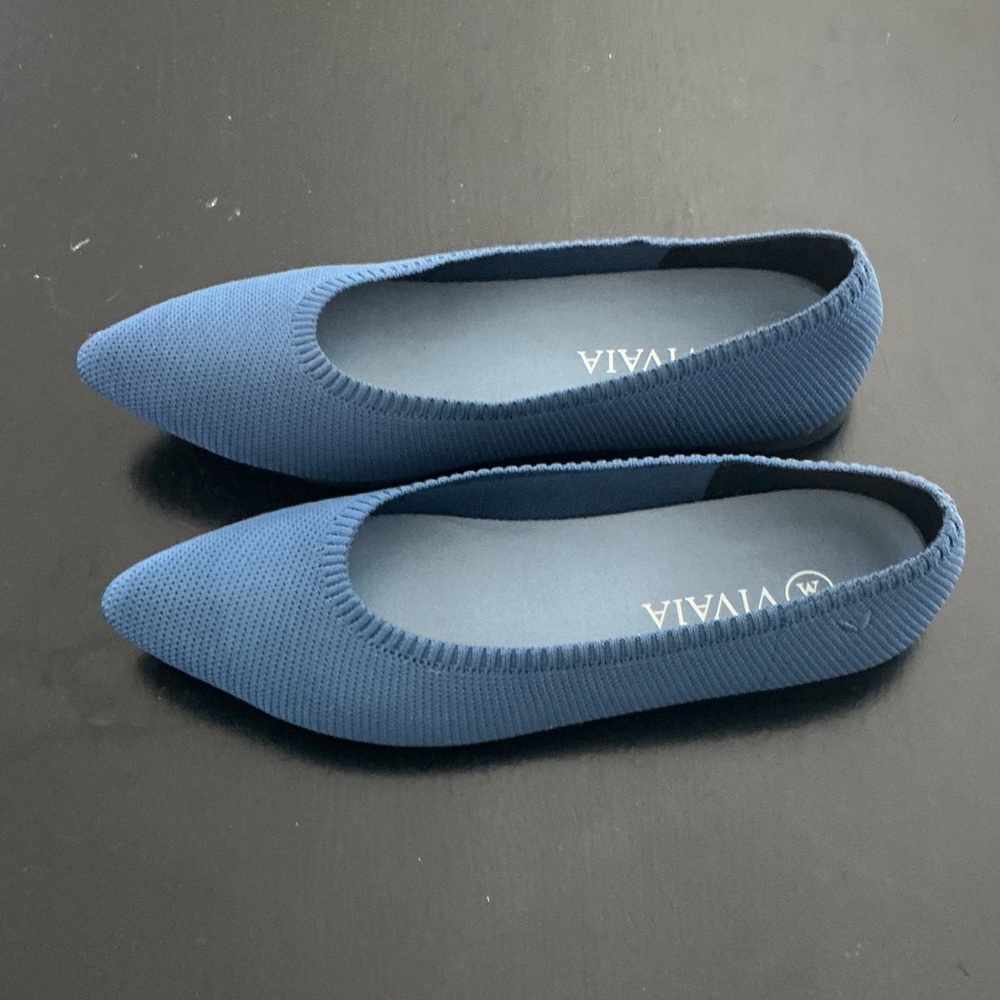 Vivaia Aria Never Worn NWOB Pointed-Toe Ballet Flats size 7.5 US or 38.5 EU